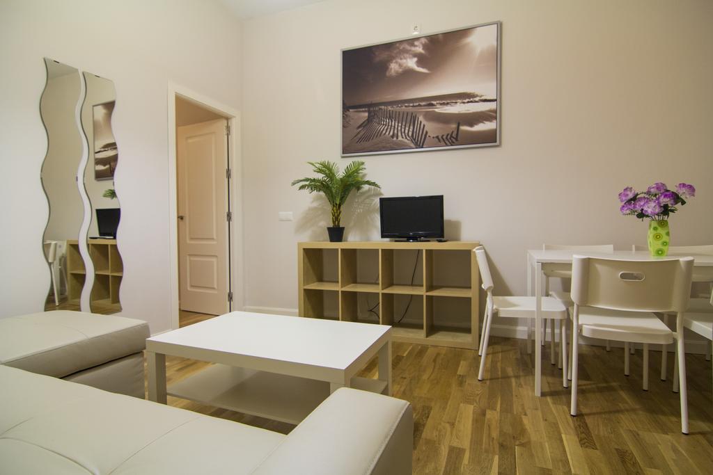 Apartamentos Aloha 2 Centro El Puerto de Santa María Kültér fotó